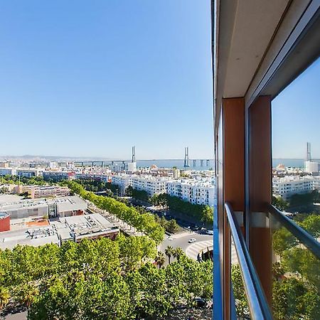 Finest Rentals - Expo Riverside Лиссабон Экстерьер фото